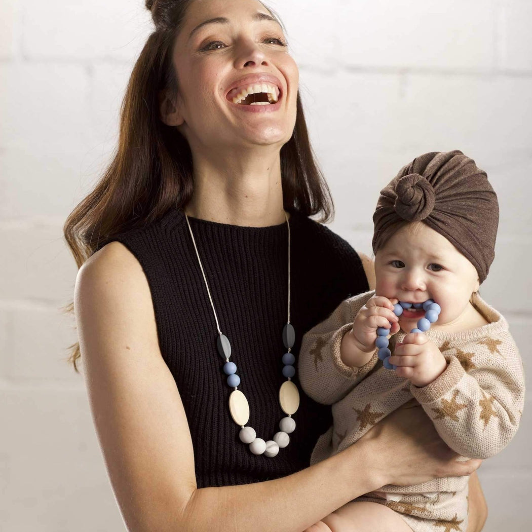 teething necklace Stevie baby will love, mom loves